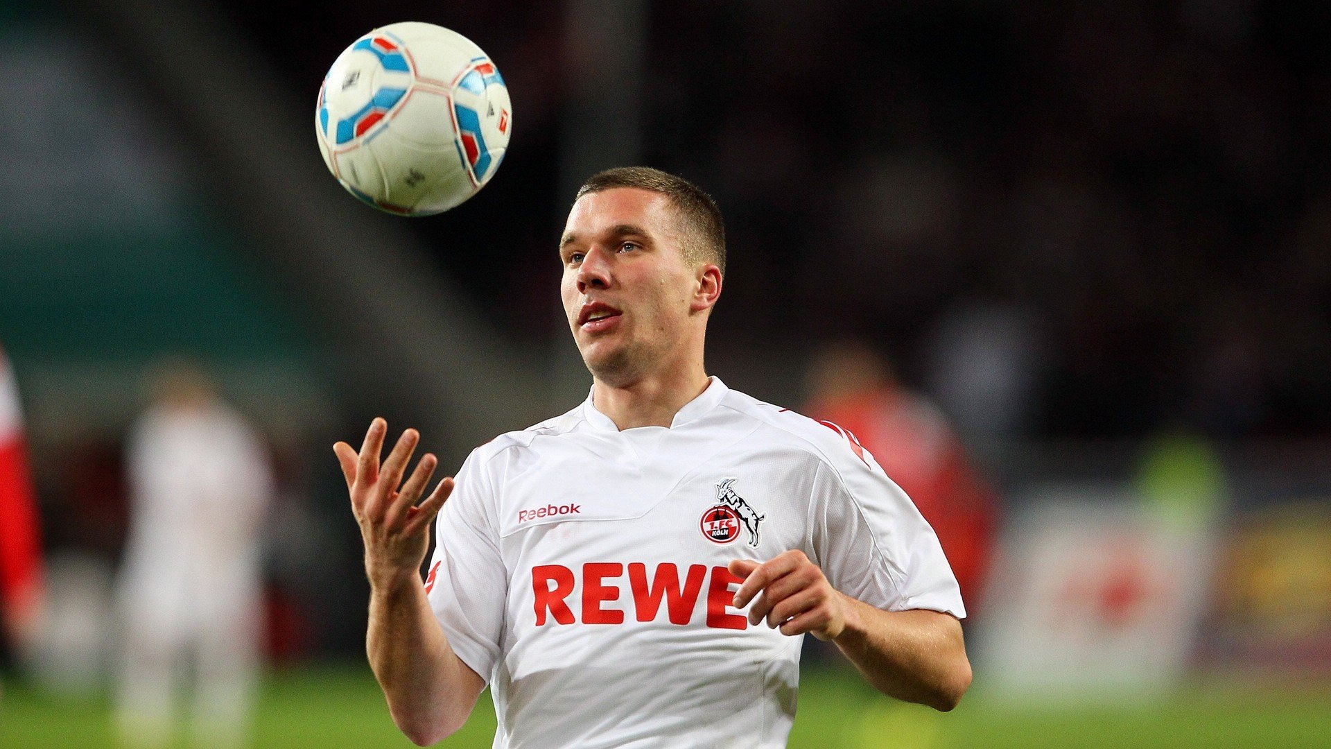 九游-【竞技艺术】马克·塞尔比：防守与进攻的完美结合，马克塞尔比练球视频